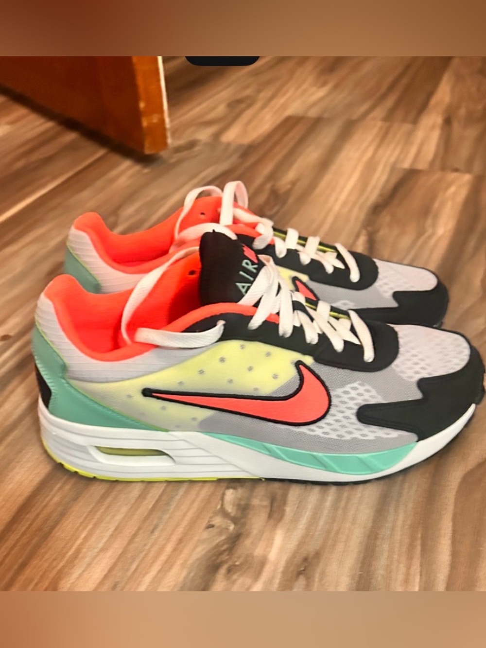 Nike Air Retro Running Shoes - Coral, Mint & Light Gray